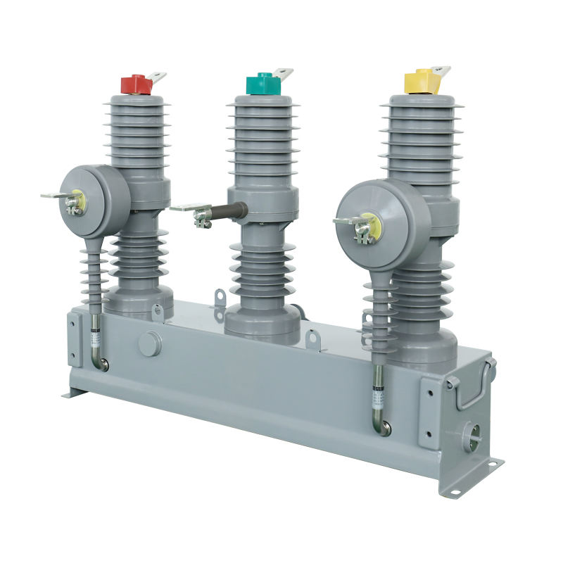 ZW32-12 High Voltage Outdoor Circuit Breaker with 20ka 63ka Vacuum Breaking Capacity Rated for 12kv